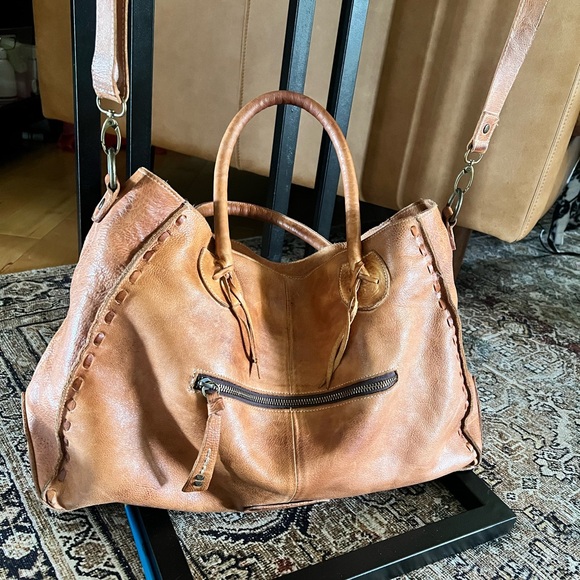 Rockaway Bedstu Bag/ Purse 👜 Love it. In good shape! ✨ Tan, camel color 😍 💯 - Picture 2 of 10